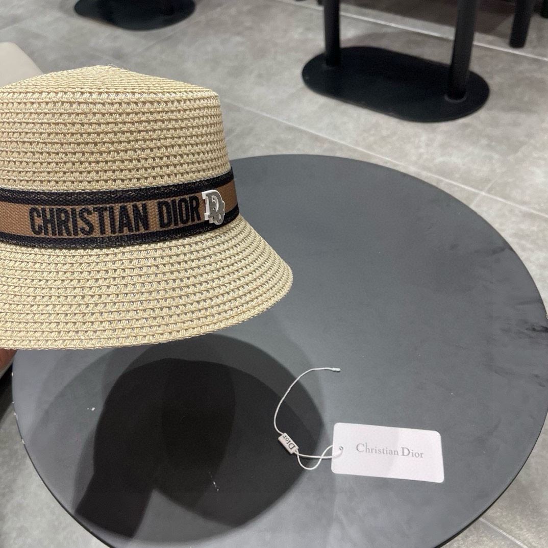 Christian Dior Caps